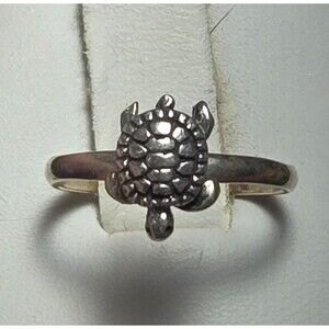 Turtle Vintage sterling silver ring sz 4